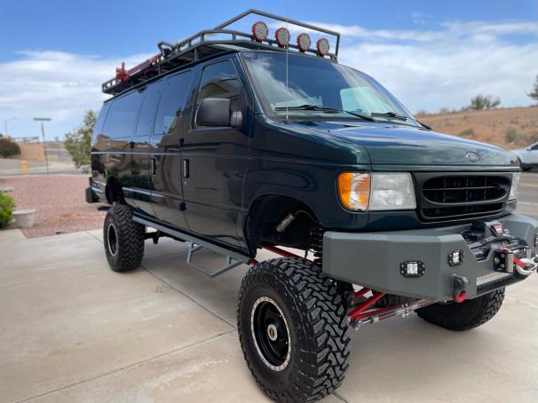2000 Ford Econoline